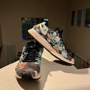 Nike Women’s Running Shoes 🪻